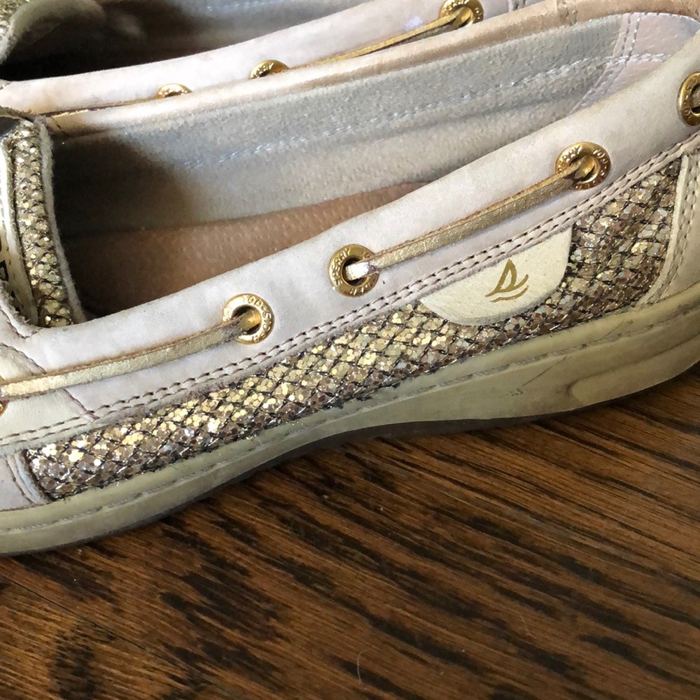 Gold Sperry’s